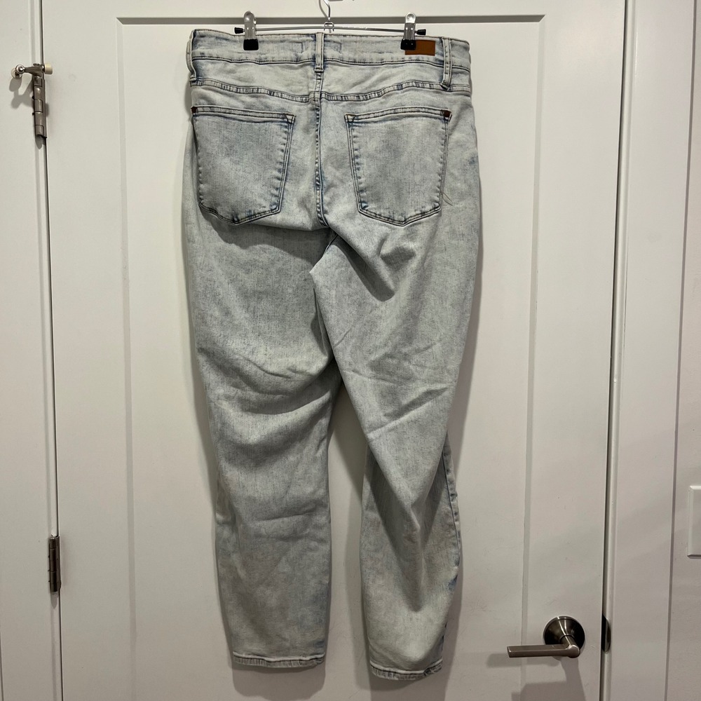 Judy Blue 4239 Slim Fit Jeans Light Acid Wash High Rise Denim 18W